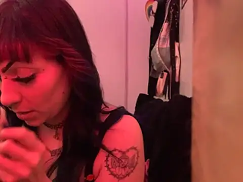 ChrryFoxx online show from February 24, 10:49 am