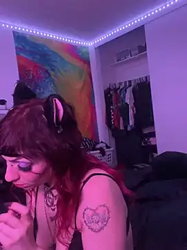 Snapshot of ChrryFoxx chatting on February 27, 5:40 am ChrryFoxx online show from February 27, 5:40 am