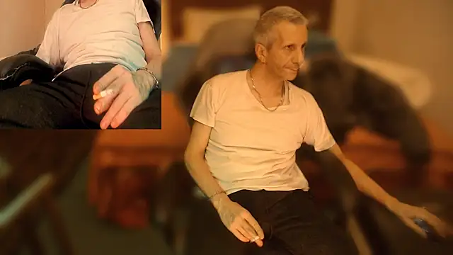 maxdaddy690 online show from January 2, 9:07 pm