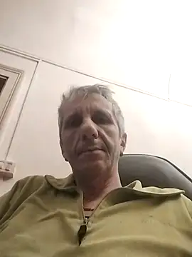 maxdaddy690 online show from March 10, 2:37 pm