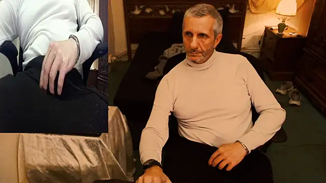 maxdaddy690 online show from October 14, 9:47 pm