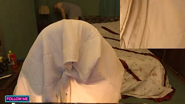 maxdaddy690 online show from December 2, 9:01 pm