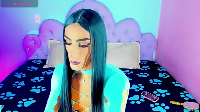 Julie Lovelyx1 online show from June 16, 4:56 am