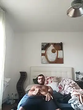 Snapshot of sebik122 chatting on October 5, 6:37 am sebik122 online show from October 5, 6:37 am