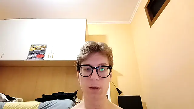 Snapshot of FruitedHymnal chatting on February 25, 2:06 pm FruitedHymnal online show from February 25, 2:06 pm