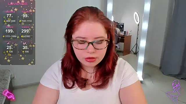 Lily lu one online show from March 1, 3:16 pm