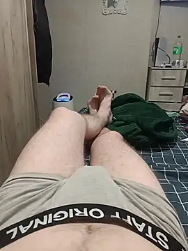 Snapshot of TOPGUN_69 chatting on December 20, 6:44 pm TOPGUN 69 online show from December 20, 6:44 pm