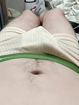 Snapshot of TOPGUN_69 chatting on October 11, 3:35 pm TOPGUN 69 online show from October 11, 3:35 pm