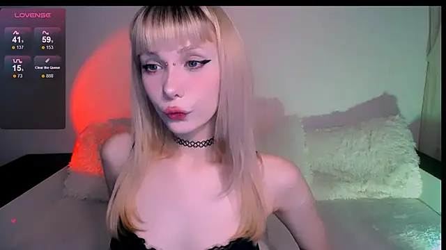 Cherry Bite online show from March 7, 10:15 pm