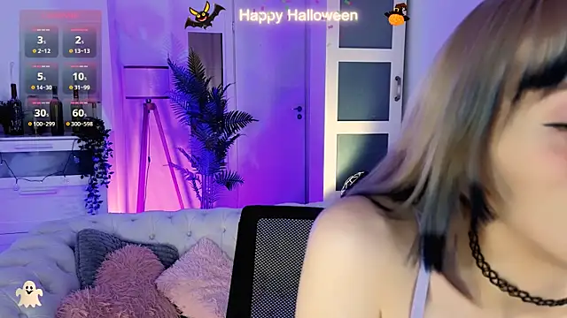 Cherry Bite online show from November 5, 8:45 pm