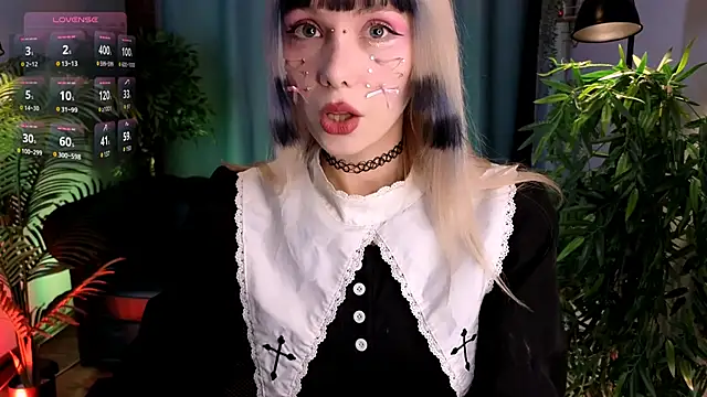 Cherry Bite online show from November 1, 11:09 pm