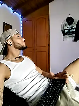 morenosiam online show from November 16, 6:29 am