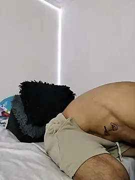 morenosiam online show from April 16, 7:09 am