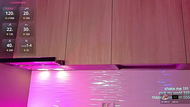 CutiePie69   online show from December 4, 8:41 pm