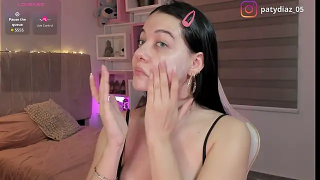 MiiaParker6972 online show from March 4, 12:29 am