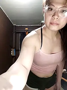 Snapshot of gothicmagiccatgirl chatting on February 20, 9:06 pm gothicmagiccatgirl online show from February 20, 9:06 pm