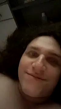 Snapshot of daimarilia chatting on March 15, 1:18 pm daimarilia online show from March 15, 1:18 pm