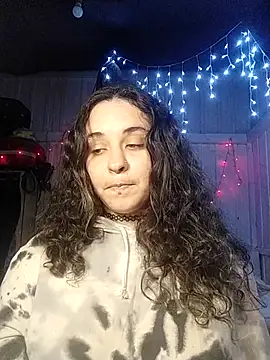 Snapshot of Fellyna chatting on October 9, 5:41 am Fellyna online show from October 9, 5:41 am