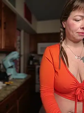 NaughtyLittleVeteran online show from November 27, 9:21 am