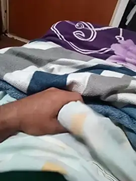 omeriz online show from October 27, 9:38 pm