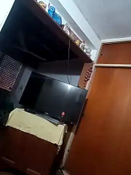 omeriz online show from November 7, 9:08 pm