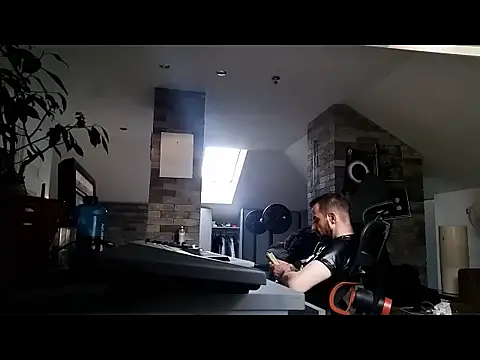 gryzoon online show from April 21, 4:30 am