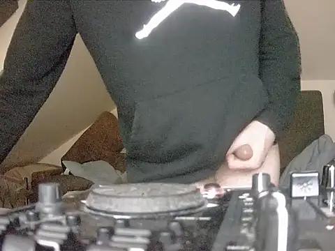 gryzoon online show from February 15, 4:57 am