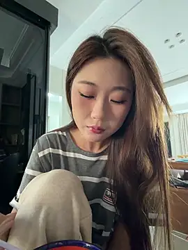 Xiaoxia-Baby online show from May 8, 12:25 am