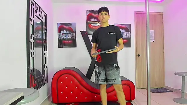 KING OFF BOYS online show from September 27, 12:22 pm