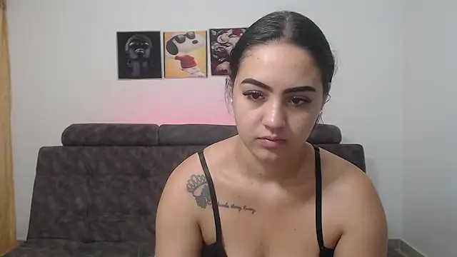Snapshot of Anthonela_Queen chatting on March 10, 10:50 am Anthonela Queen online show from March 10, 10:50 am