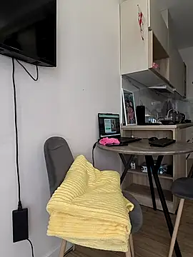  KissMyAss  online show from March 15, 10:33 am