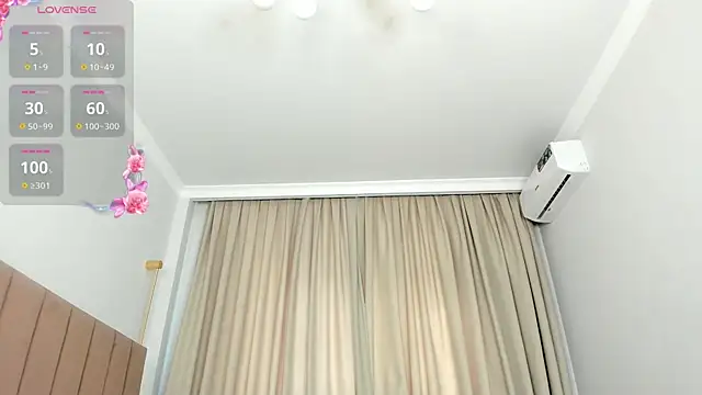 Zirael swan online show from April 5, 3:24 am