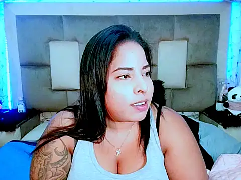 indiantopaz694u online show from November 14, 4:43 pm