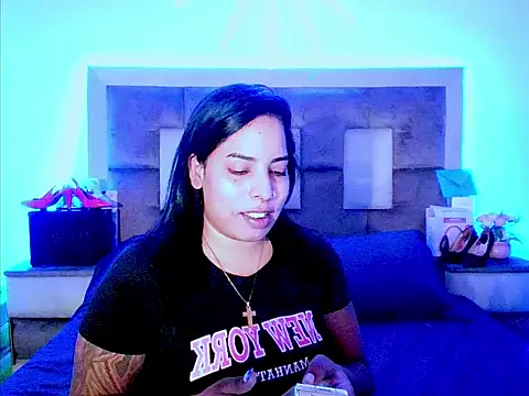 indiantopaz694u online show from March 26, 4:11 am