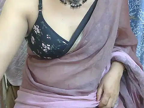 Lovely Manvi online show from October 28, 11:42 am