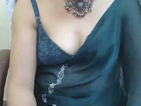 Lovely Manvi online show from November 5, 4:21 pm