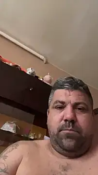 Snapshot of Alexander18edd chatting on December 14, 12:33 pm Alexander18edd online show from December 14, 12:33 pm