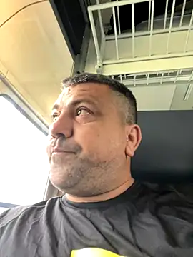 Snapshot of Alexander18edd chatting on September 14, 8:37 am Alexander18edd online show from September 14, 8:37 am