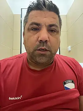 Snapshot of Alexander18edd chatting on October 28, 7:07 am Alexander18edd online show from October 28, 7:07 am