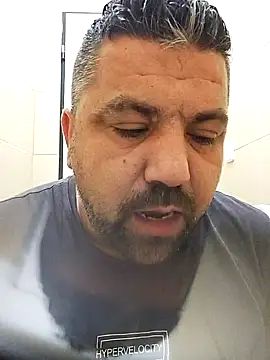 Snapshot of Alexander18edd chatting on October 11, 8:15 am Alexander18edd online show from October 11, 8:15 am