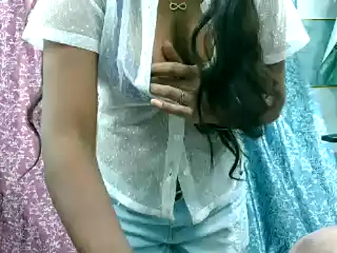 Lovely Jiya online show from September 23, 12:45 pm