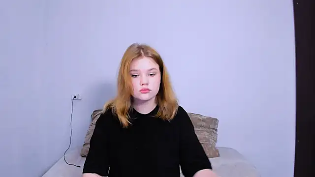 LaseyMoon online show from October 16, 10:18 pm