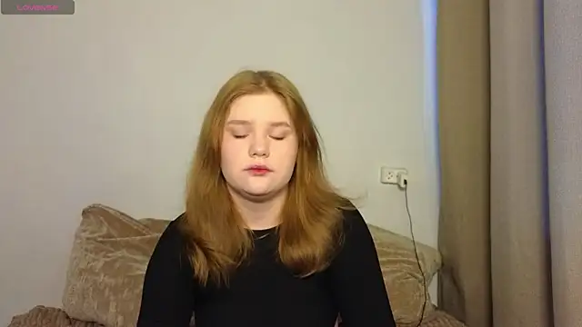 LaseyMoon online show from February 22, 4:48 am