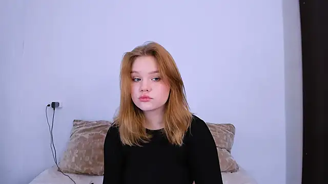 LaseyMoon online show from October 26, 2:23 am