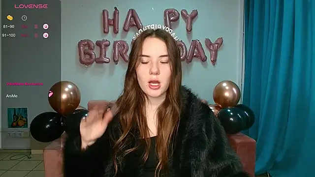 Snapshot of ElenaOconar chatting on November 13, 8:40 am ElenaOconar online show from November 13, 8:40 am