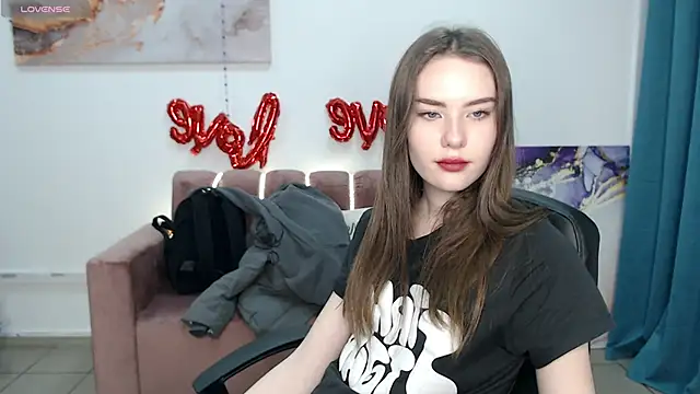 Snapshot of ElenaOconar chatting on February 25, 3:42 pm ElenaOconar online show from February 25, 3:42 pm