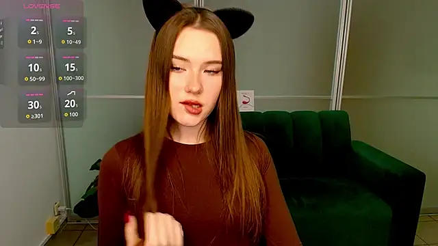 Snapshot of ElenaOconar chatting on October 23, 6:50 pm ElenaOconar online show from October 23, 6:50 pm