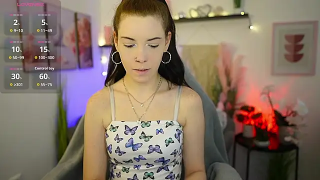 April Olsen online show from April 22, 12:56 pm