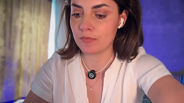  Allie  online show from May 8, 1:26 pm