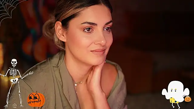 Snapshot of _Allie_ chatting on October 10, 5:08 am Allie online show from October 10, 5:08 am